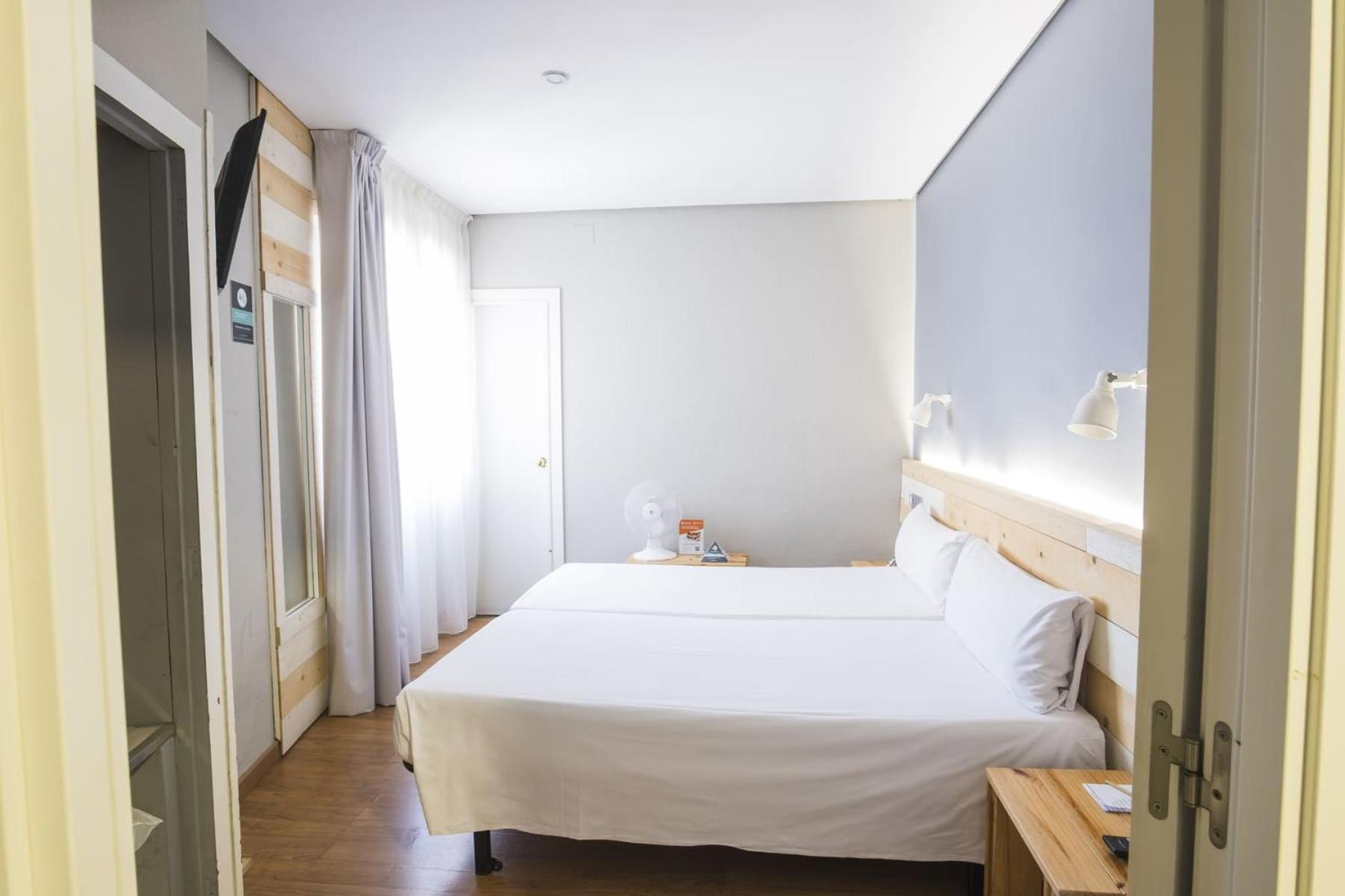 Hotel Alda Centro Понферрада Екстер'єр фото