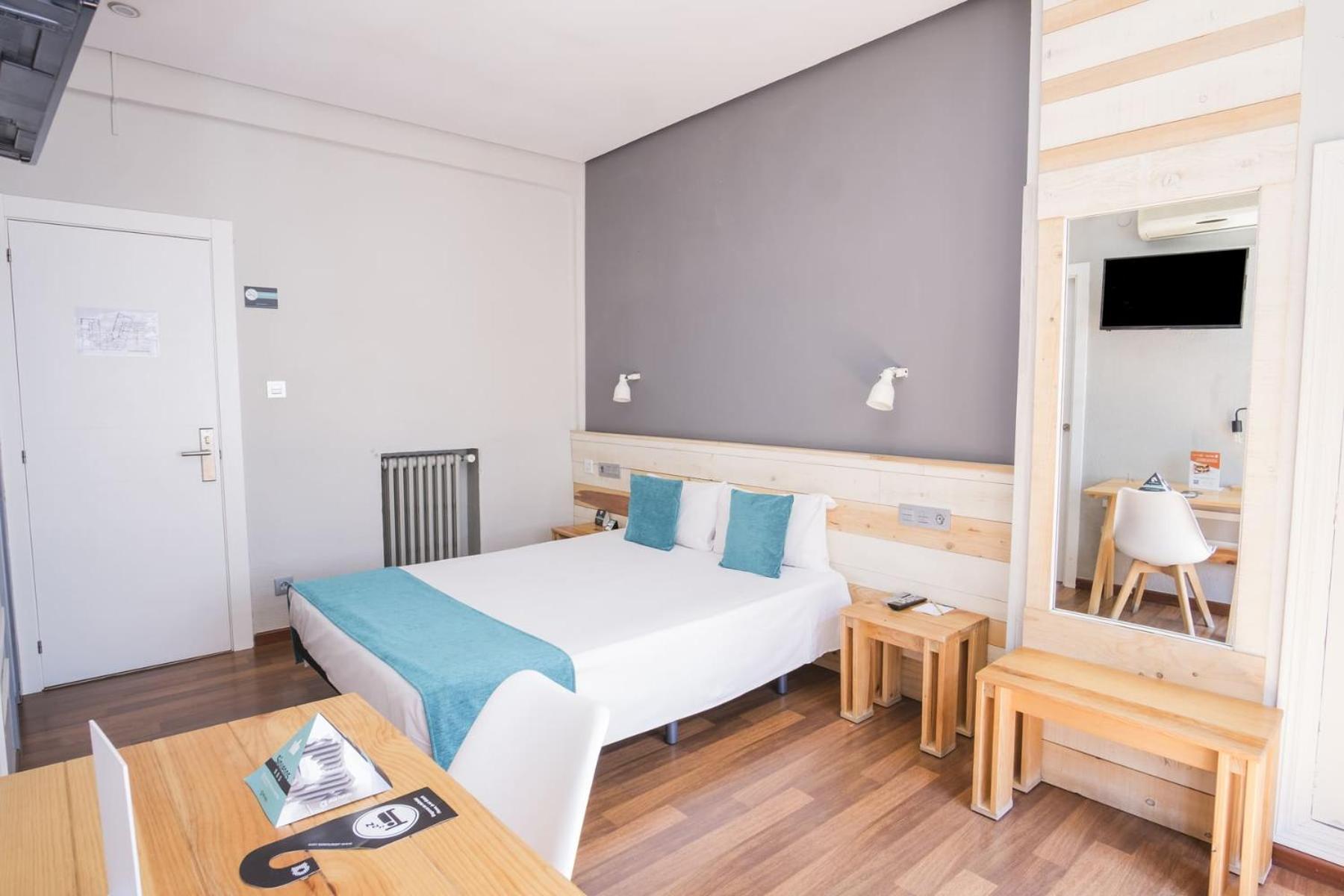 Hotel Alda Centro Понферрада Екстер'єр фото