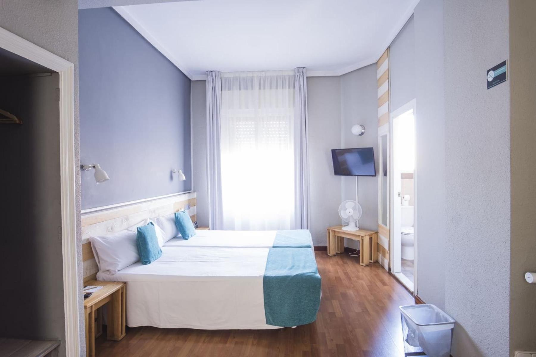 Hotel Alda Centro Понферрада Екстер'єр фото