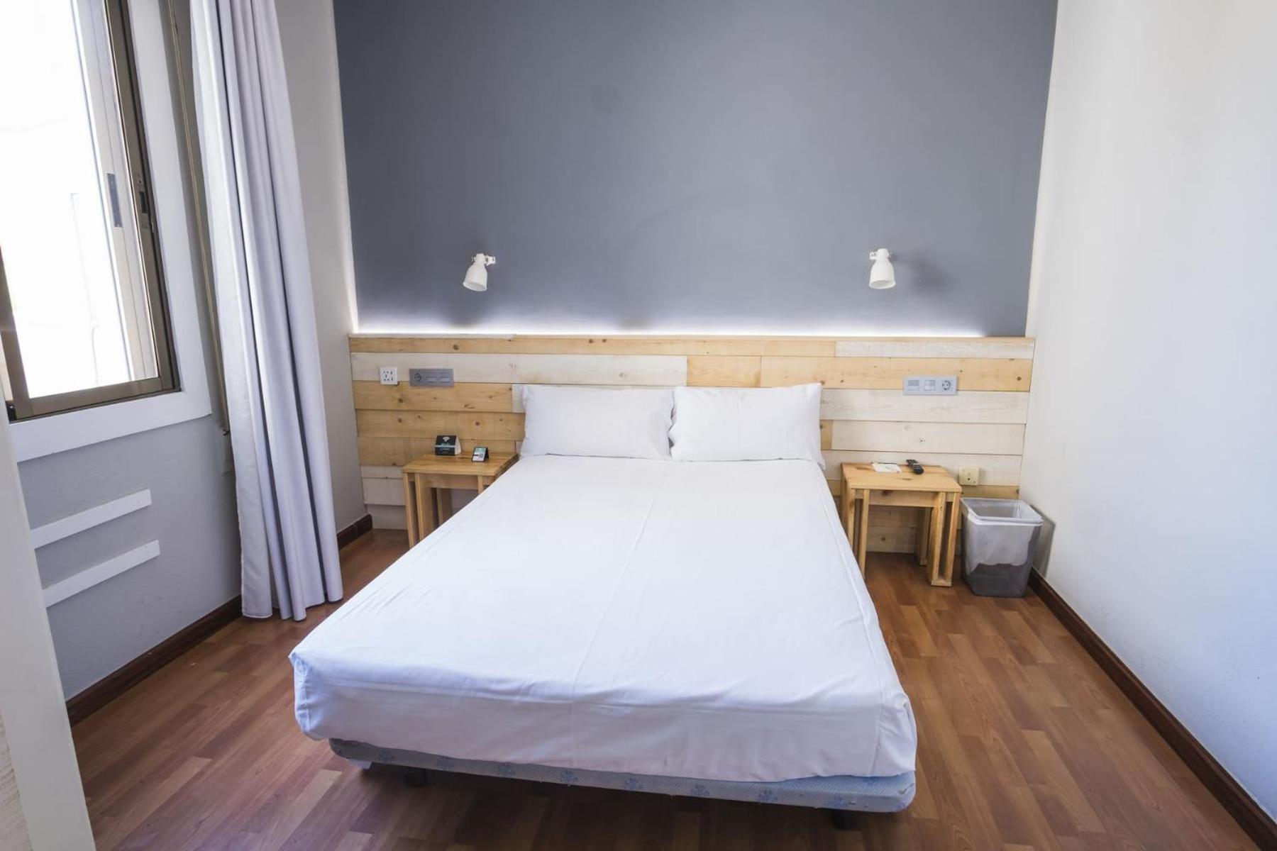 Hotel Alda Centro Понферрада Екстер'єр фото