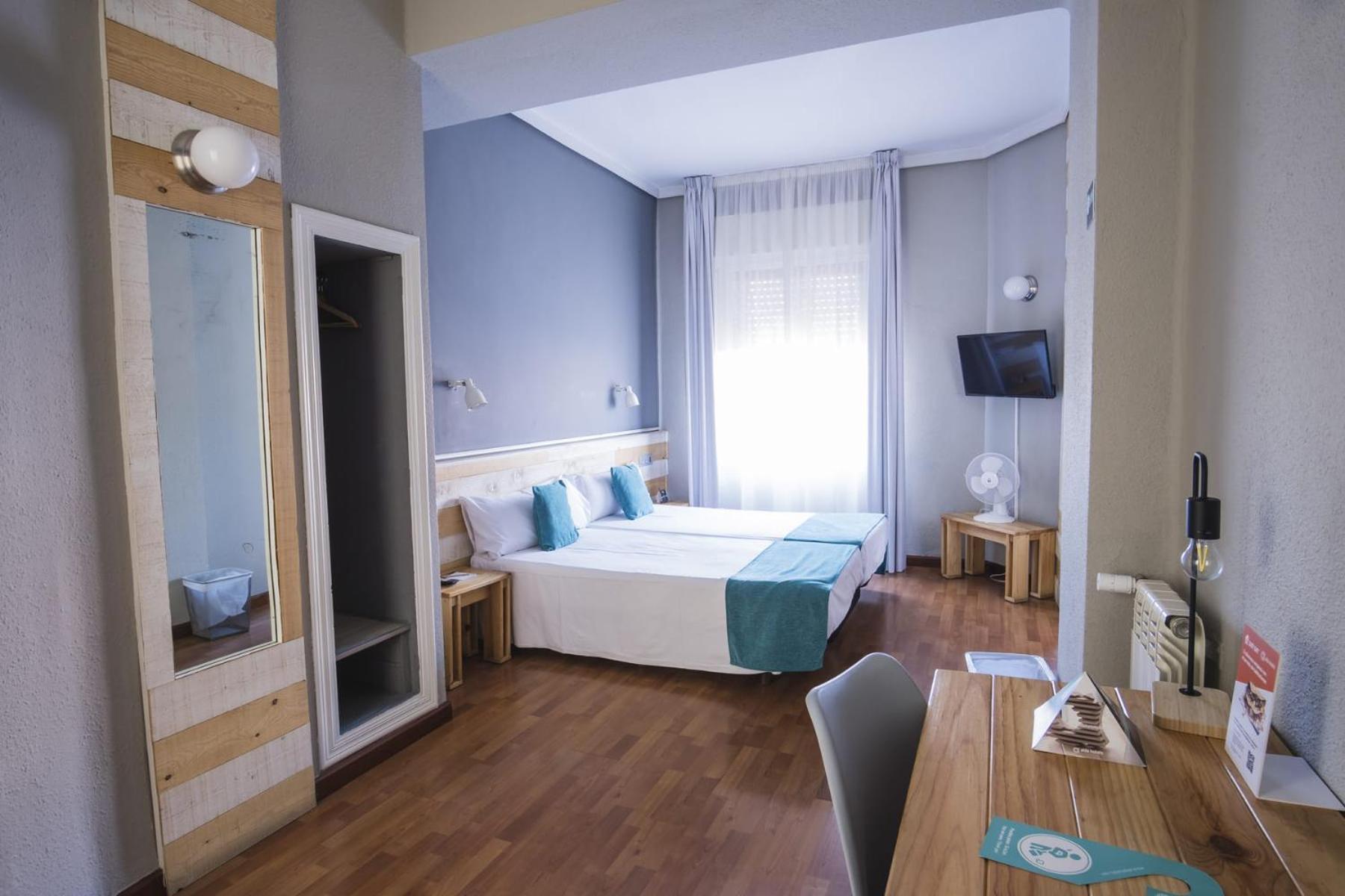Hotel Alda Centro Понферрада Екстер'єр фото