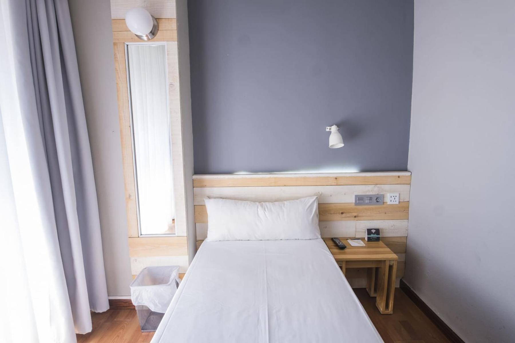 Hotel Alda Centro Понферрада Екстер'єр фото